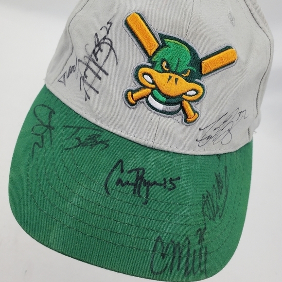 MADISON Mallards Ball Cap Gray Grn Signed Snapback 1-Sz Hat Ten Autographs Logo - Picture 2 of 14